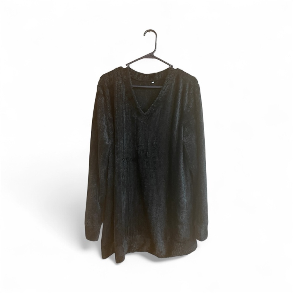NWOT CARCOS Sweater Fleece Vneck Pullover Sweater Black Women’s Size 2XL